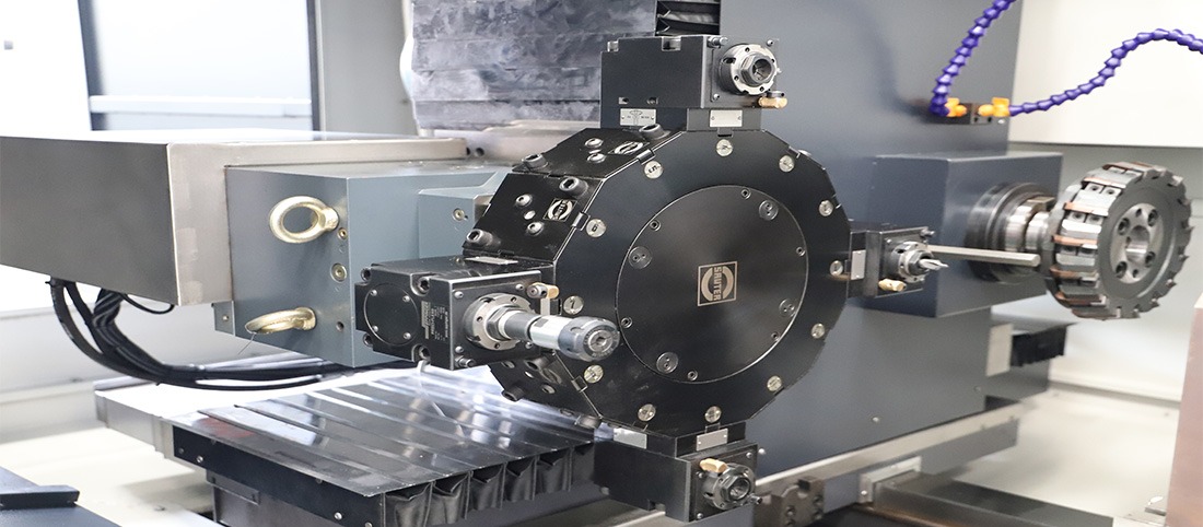 composite machine tool composite machine tool