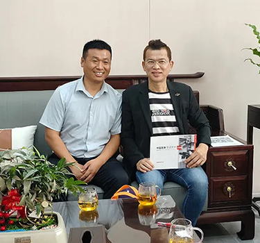 78fdb123-632e-428e-b397-f6fcbffe5592