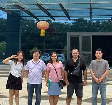 ecdcb3c5-844c-4f4c-b8de-8532353af503