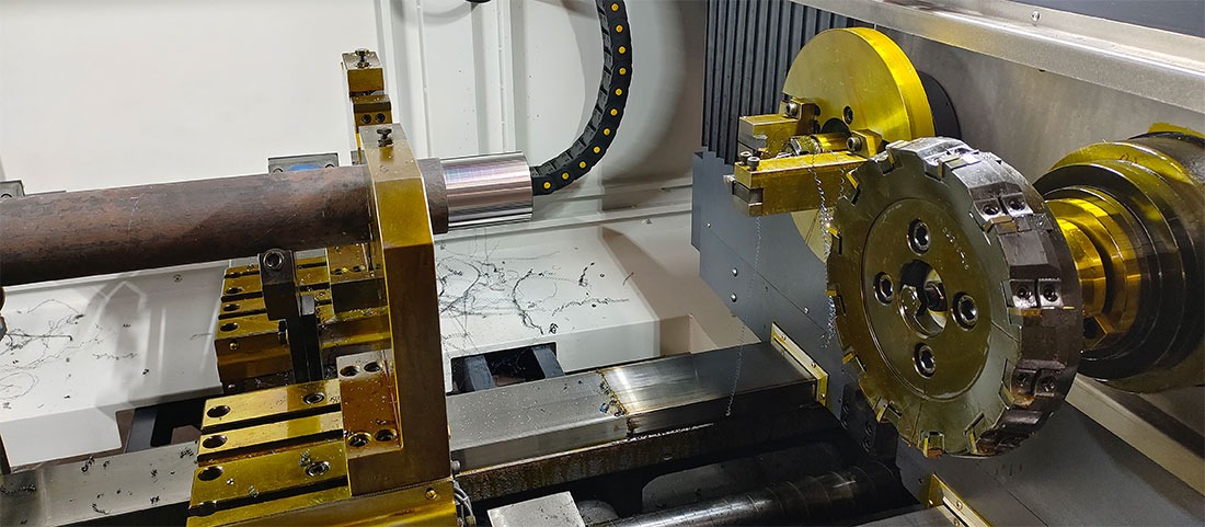 centering end facing machine